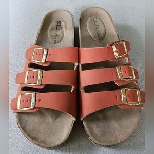 CL by Laundry Footbed Sandals Size 38